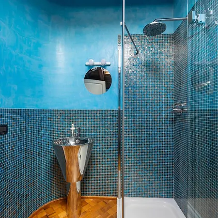Dimora De' Poeti - 250 Square Meters Attic With Jacuzzi Apartment Bologna