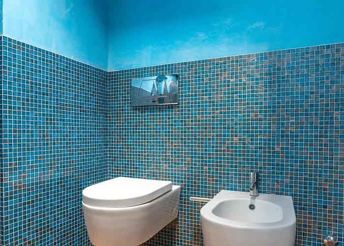 Dimora De' Poeti - 250 Square Meters Attic With Jacuzzi Bologna